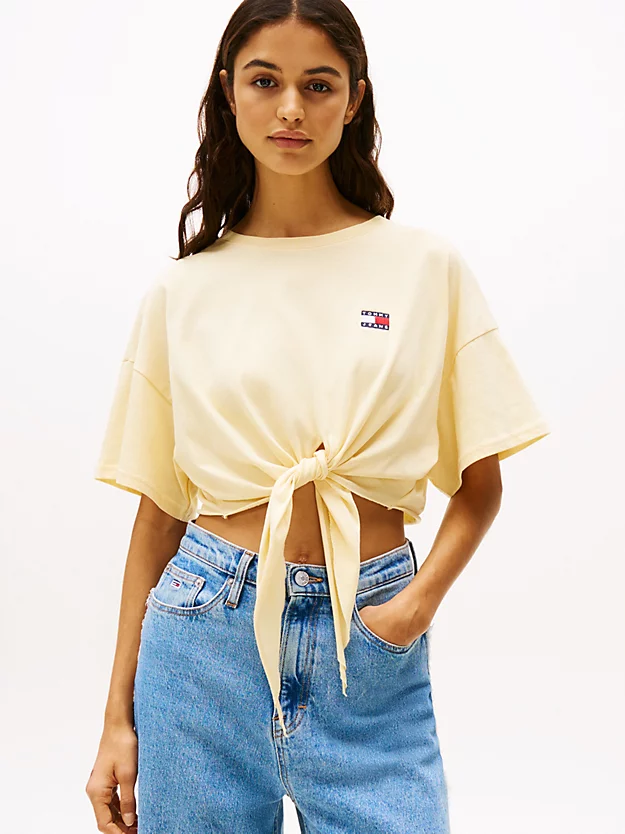 Knotted Tee + Cropped Jeans